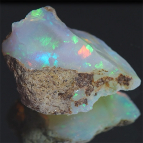 Opalkristall mit 8.87 Ct