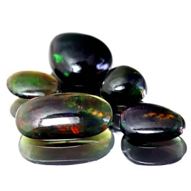 5 Schwarze Opale mit 2.46 Ct
