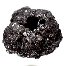 Schwarzer Rohdiamant 1.73 Ct, gebohrt