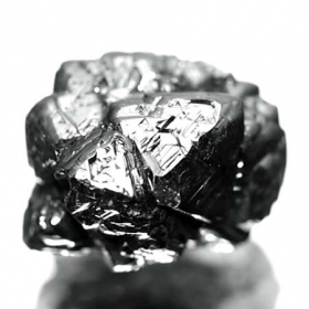 Schwarzer Rohdiamant mit 2.80 Ct