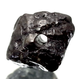 Schwarzer  Rohdiamant 3.48 Ct, gebohrt