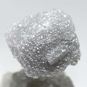 Besonderheit: Rohdiamant Würfel mit 3.60 Ct