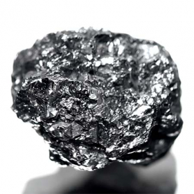 Schwarzer Rohdiamant mit 5.20 Ct