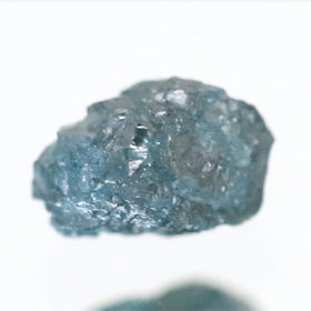 Blauer Rohdiamant mit 1.94 Ct