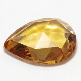 Saphir im Rosenschliff mit 0.26 Ct
