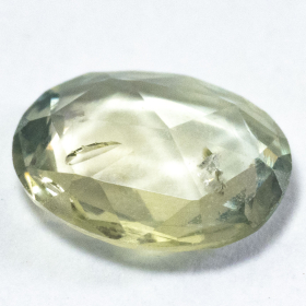 Saphir im Rosenschliff mit 0.30 Ct, leicht beschädigt