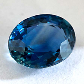 Blauer Saphir mit 1.60 Ct