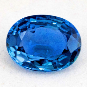 Blauer Saphir mit 1.45 Ct