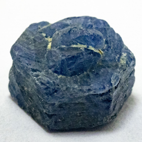 Saphir Kristall mit 9.56 Ct