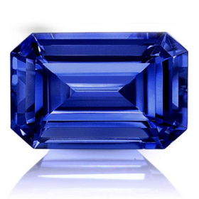 Blauer Saphir mit 6 x 4 mm
