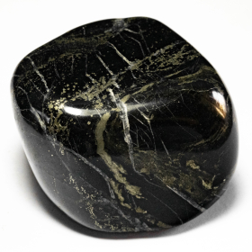 Schiefer mit Pyrit 101.07 Ct