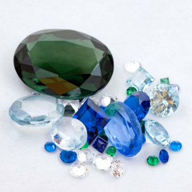 Verschiedene Schmucksteine mit 25.83 Ct