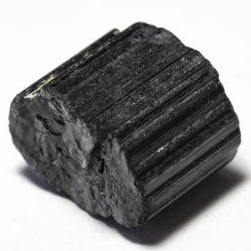 Schörl mit 26.02 Ct