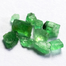 10 kolumbianische Smaragd-Kristalle mit 1.01 Ct, transparent - Smaragd Ct