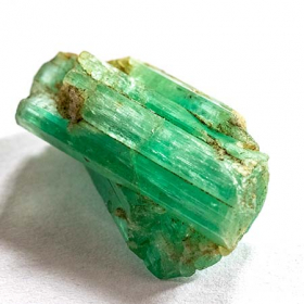 Smaragd-Multikristall mit 12.59 Ct