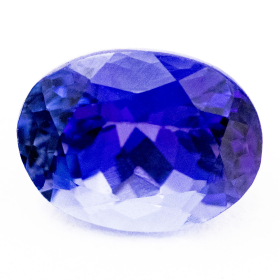 Augenreiner Tansanit mit 1.68 Ct, AA Grade, sehr leicht beschädigt