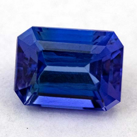Augenreiner Tansanit mit 2.67 Ct, AAA Grade
