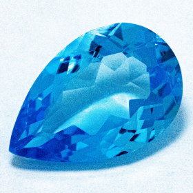 Topas in Swiss Blue mit 3.27 Ct, AAA Grade