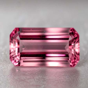 Pink Turmalin mit 0.74 Ct