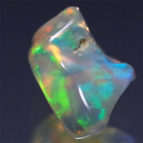 Welo Opal-Kristall AAA Grade, 0.99Ct, poliert