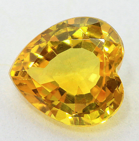 Goldgelber Ceylon-Saphir im Herz-Schliff, 3.5 mm