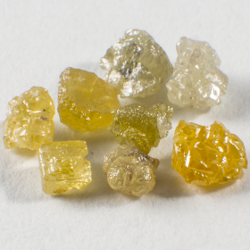 8 Stück Gelbe Rohdiamanten mit 1.10 Ct