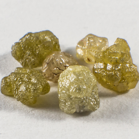 6 Stück Gelbe Rohdiamanten mit 0.50 Ct