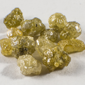 13 Stück Gelbe Rohdiamanten mit 0.77 Ct