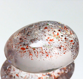 Erdbeerquarz 12.57 Ct