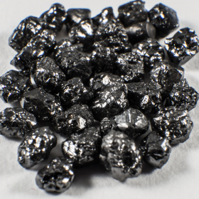30 Stück Schwarze Rohdiamanten mit 3.15 Ct