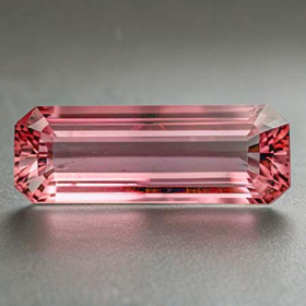 Pink Turmalin mit 1.69 Ct